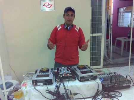 DJ André